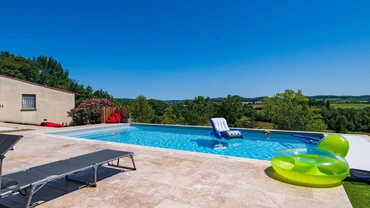 Dausse House | Wonderful private villa for 6 people with WIFI, private pool, TV, terrace and panoramic view