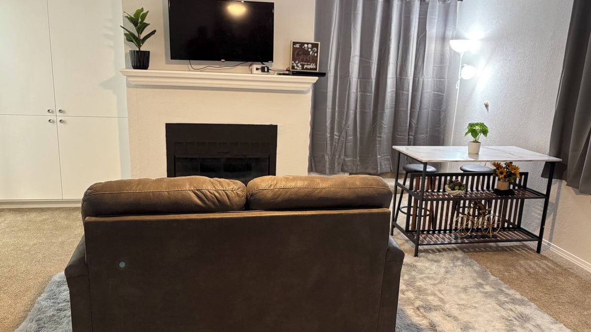 Pecos Apartment | Wonderful studio with WiFi in charming Pecos