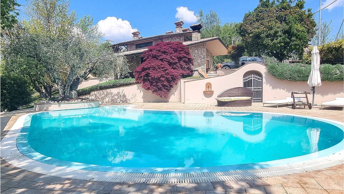 Bivio Lugnano House | Wonderful vacation idyll with a touch of luxury.