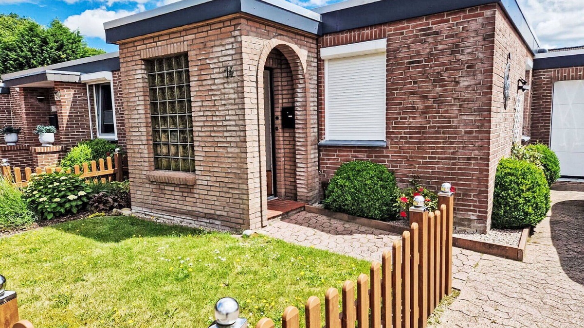 Berumbur House | Wonderful villa for 5 guests with WIFI, TV, terrace and pets allowed