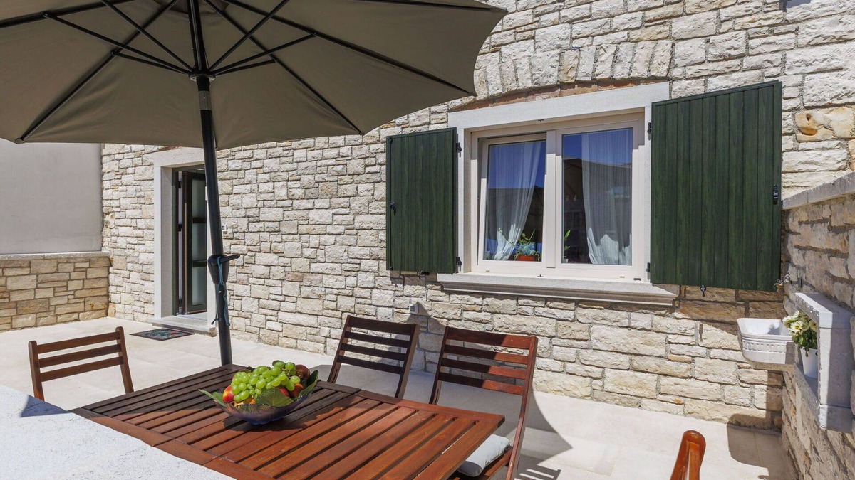 Matohanci House | Wonderful villa for 5 guests with A/C, WIFI, TV, terrace and parking