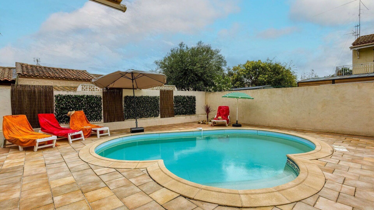Sauvian House | Wonderful villa for 6 guests with private pool, A/C, WIFI, TV, terrace and parking