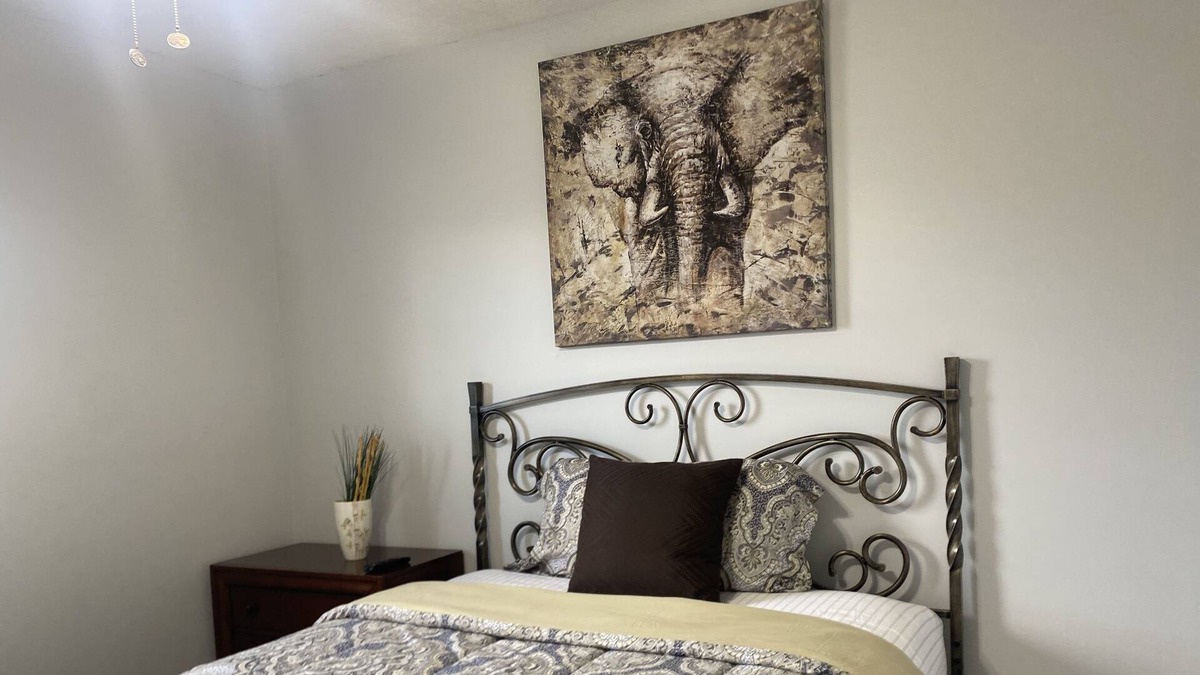 Gunter Afs House | Wonderfully Quiet, Comfortably Adorable, Peaceful, & Cozy.