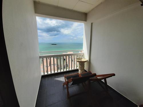 Taman Tanjung Ski Chalet | Wonderland Premium Tower Full Seaview PD
