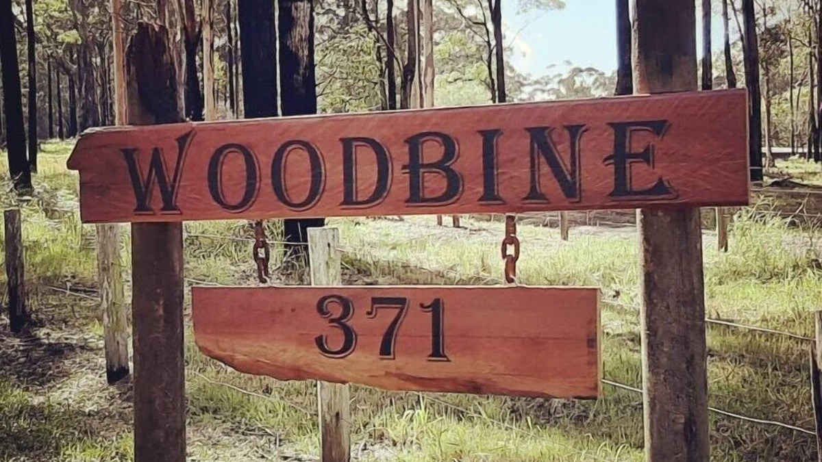 Hallidays Point Other | Woodbine Homestead a Bush and Beach Retreat with a comfortable cosy feel
