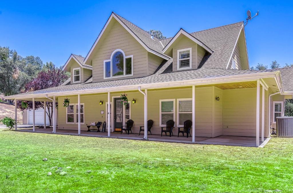 Mariposa House | Wooded Bliss