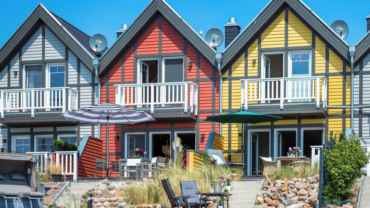 Olpenitz House | Wooden holiday home "Bootshaus" with sauna, bathing jetty and south-facing terrace with Baltic Sea view