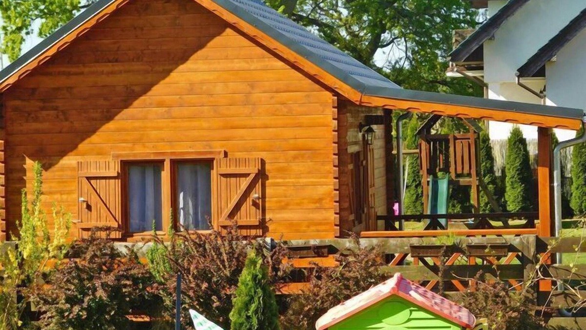 Karsibor House | Wooden House in Karsibor near Baltic Beaches