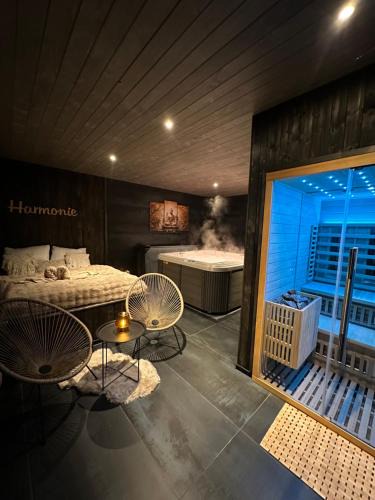 Hradec Kralove House | Wooden SPA