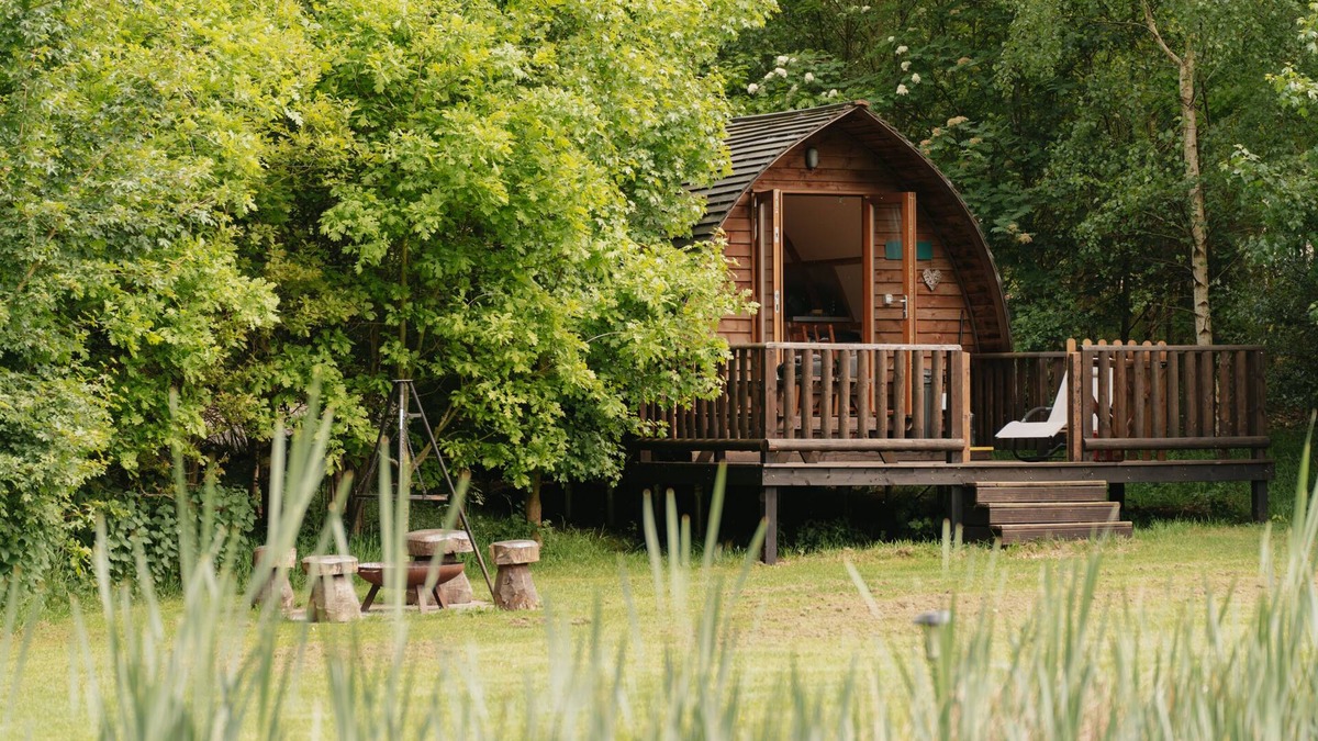 Markfield Cabin | Woodland Getaway in a Cosy Cabin