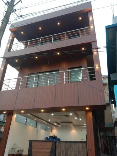 Guwahati House | Woodland Lodge and Restaurant