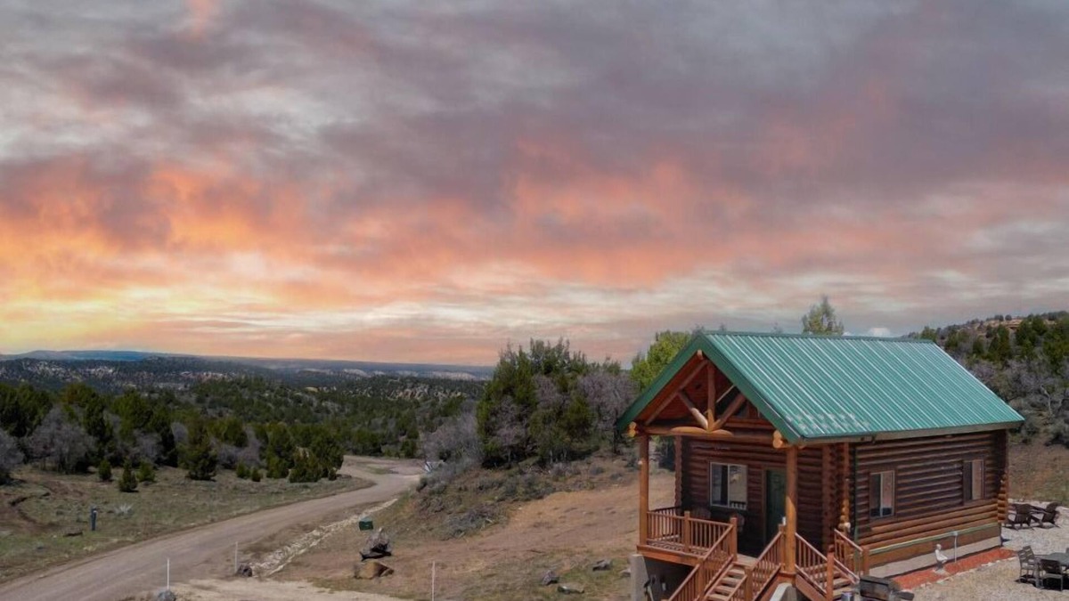 Alton Cabin | Woodland Retreats By Jerny Destinations