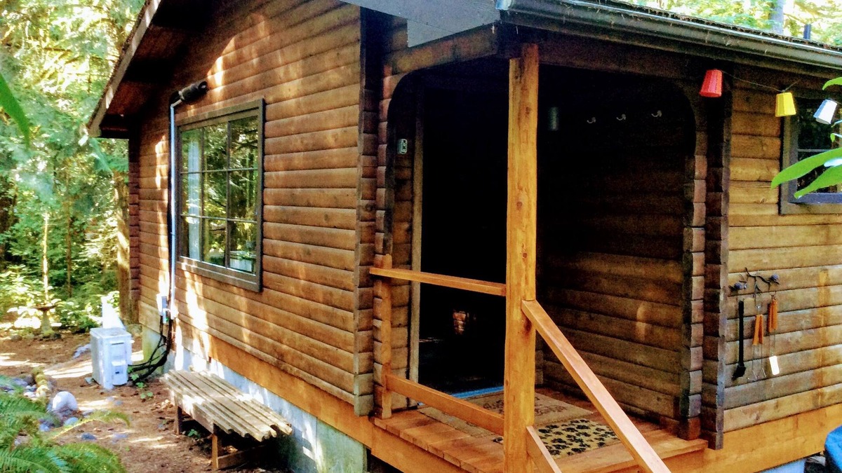 Mount Hood Village House | Woodsy Dream: HOT TUB & WIFI