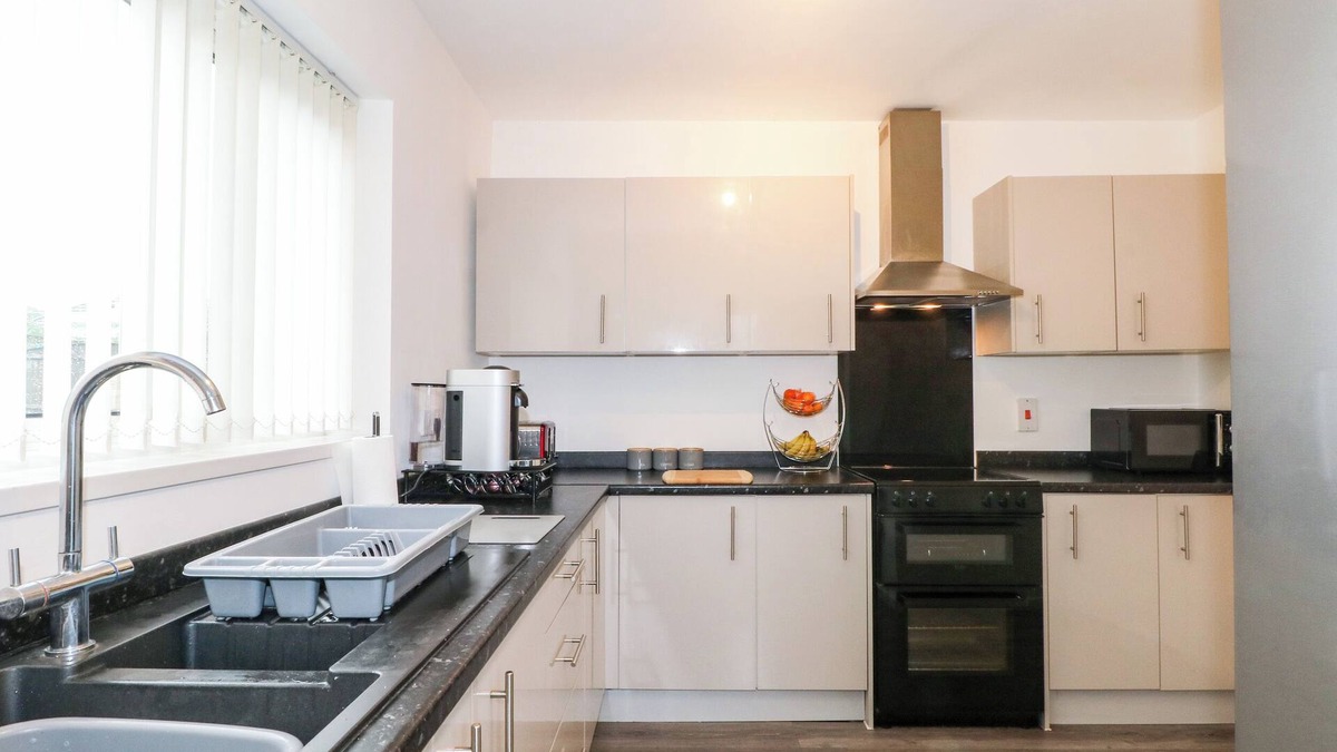 Wigan House | WORDSWORTH, pet friendly, with a garden in Billinge