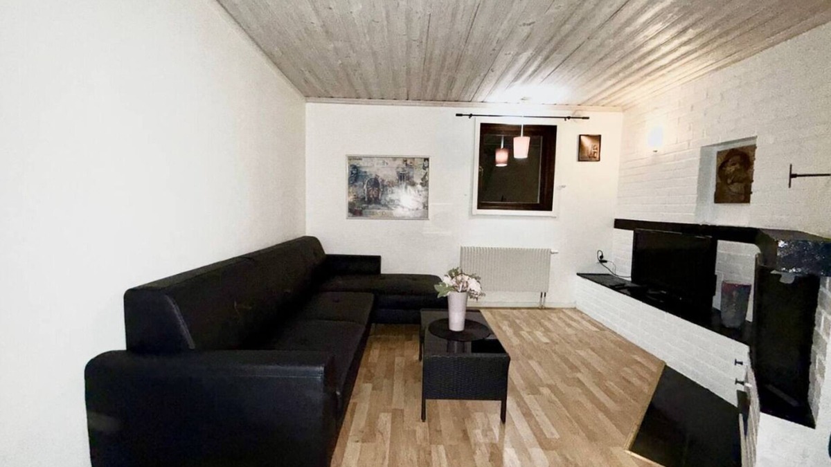 Partille Apartment | Workers - 18 Beds - 9BR -3 Bath - Garage - All-inclusive