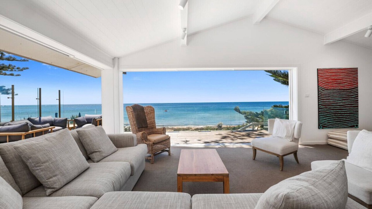 Newport House | World Class Beachfront
