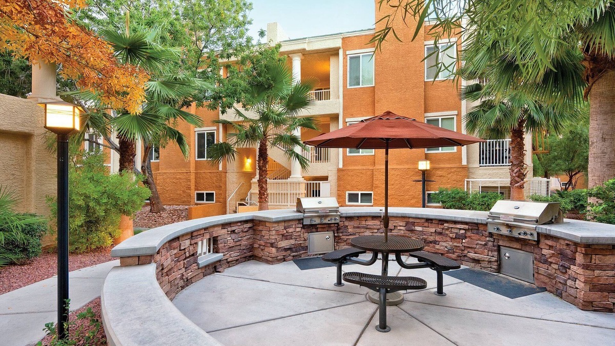 Las Vegas Resort | Worldmark Las Vegas Tropicana 1 bedroom suite