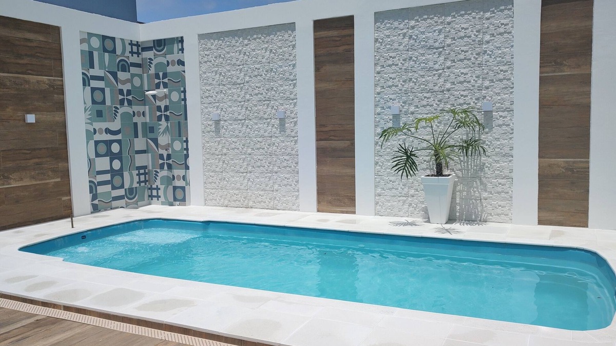 Guaratuba House | WORTH A LOOK ! Sobrado 7 suites, air-conditioned, 22 people, with POOL