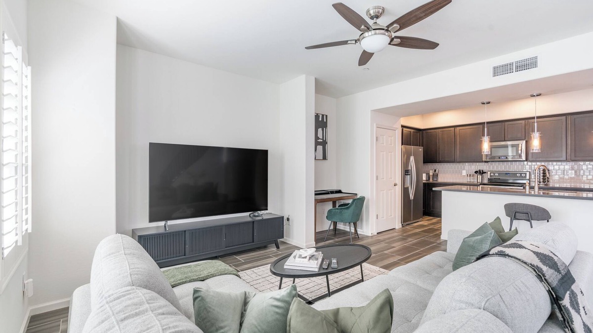 Desert Ridge Condo | Wow! Luxury Designer Townhome Aviano Resort Style