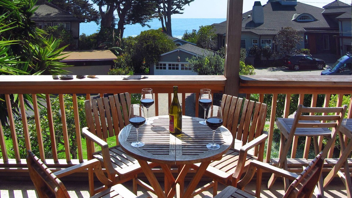 Carpinteria House | WOW Ocean View Rincon Point Gated Neighborhood, Well-appointed Pups pre-approved