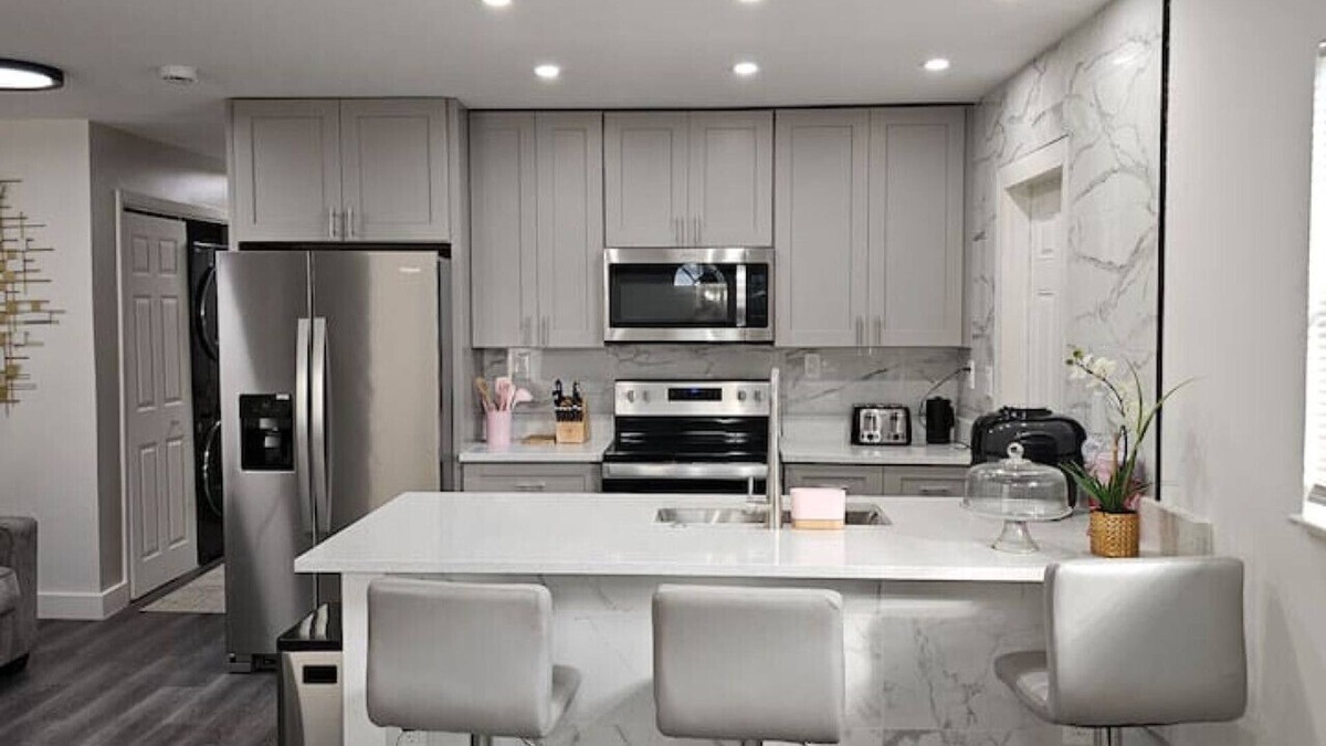 Palm Beach - West Palm Beach House | WPB Downtown Value Stay