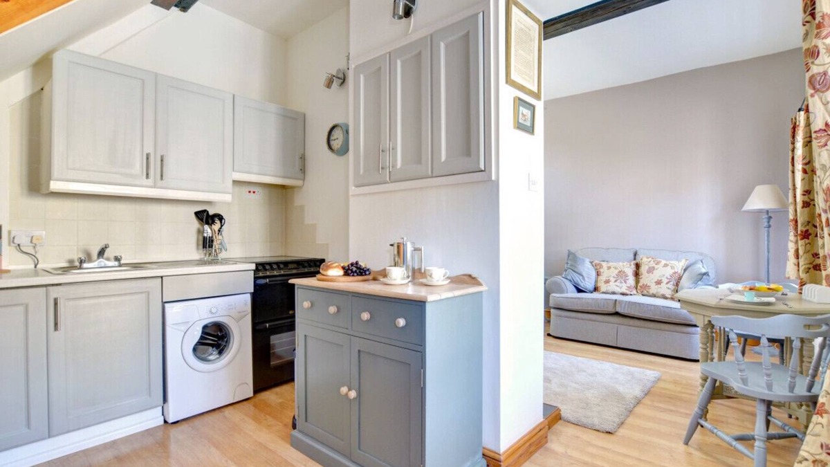 Middleham House | Wren Cottage - One Bedroom House, Sleeps 2