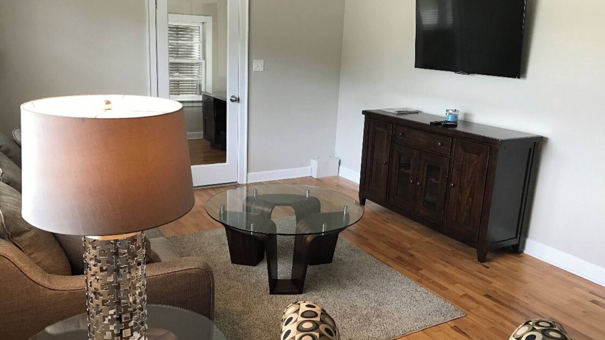 Avondale House | Wrightsville Ave Beach Cottage - with HUGE Fenced In Backyard - Pet Friendly