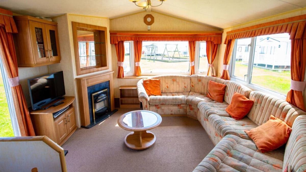 Camber RV Rental | WW252 Parkdean Camber Sands