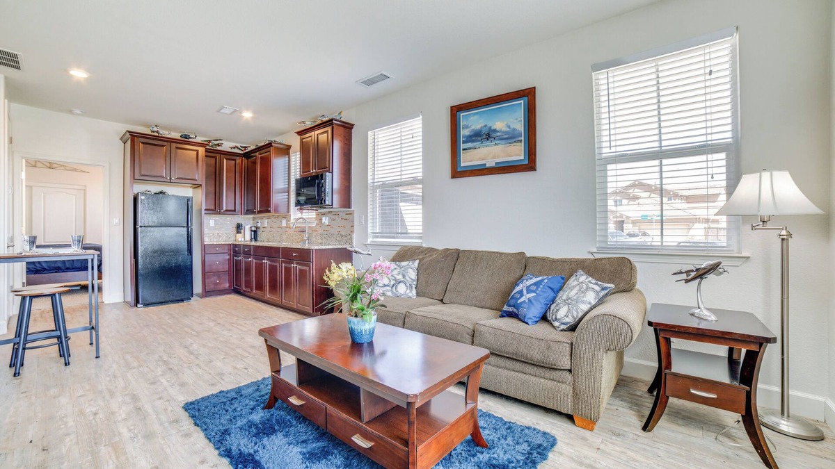 Sparks Apartment | WWII Aviation-Themed Apt in Sparks: Near Parks!