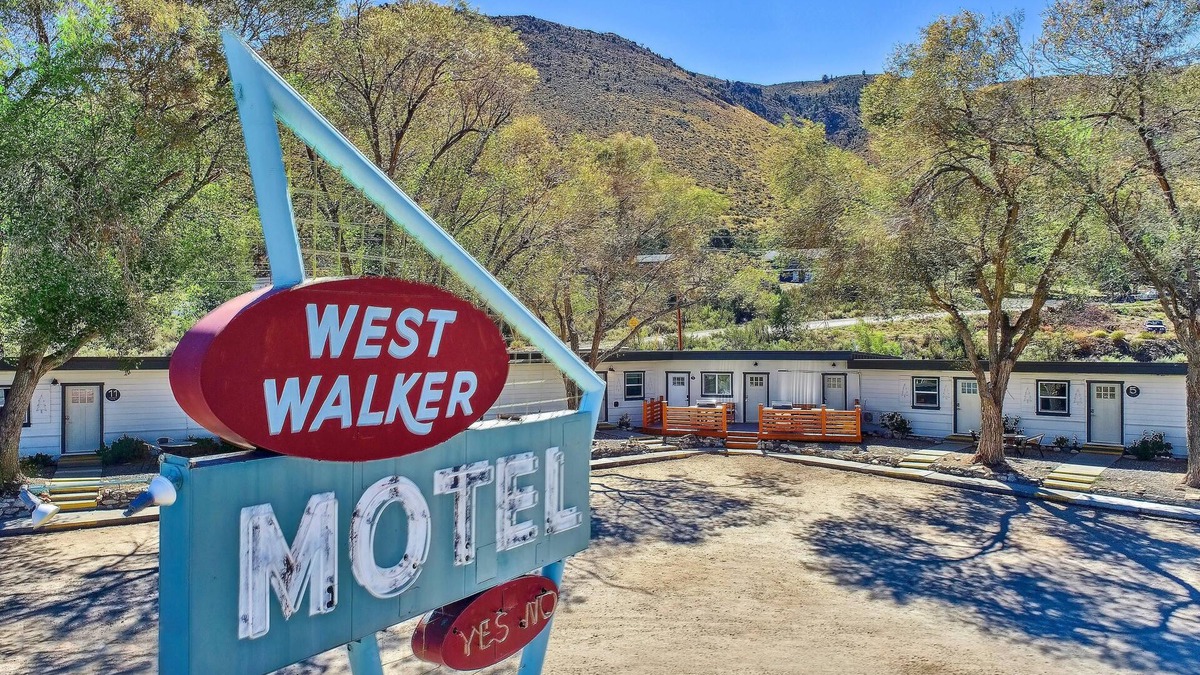 Walker Condo | WWM 4 · 4 E. Sierra's base camp 2 Bed Suite, wifi WWM 4