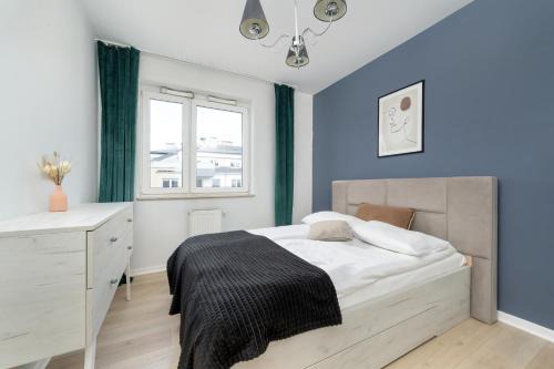Krzyki Apartment | Wyjątkowy Apartament z Parkingiem dla 6 osób by Noclegi Renters