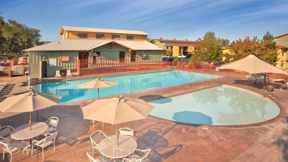 Angels Camp Condo | Wyndham Angels Camp | 2BR Suite | Resort Amenities