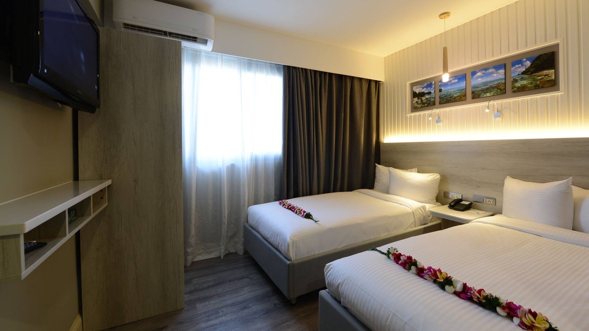 Tamuning Hotel | Wyndham Garden Guam