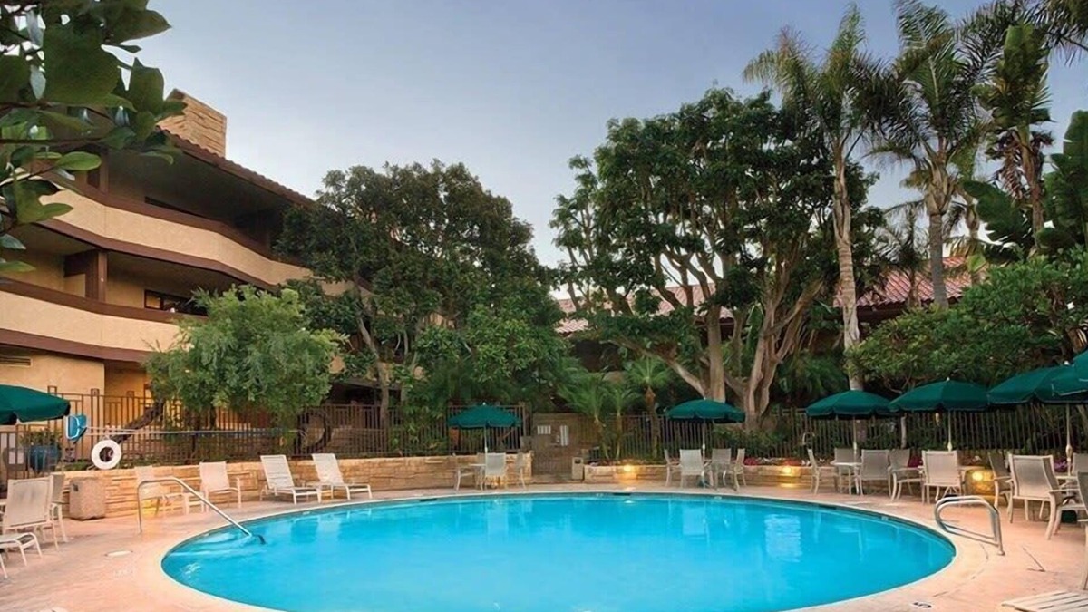 Ventura Condo | Wyndham Harbortown Point | 1BR/1BA Blc Queen Suite