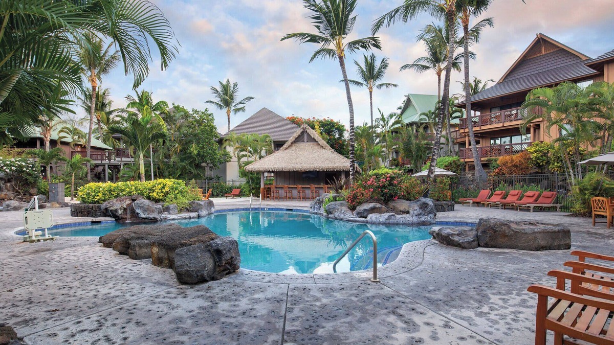 Historic Kailua Village Condo | Wyndham Kona Hawaiian | Two 2BR King Bed Suites