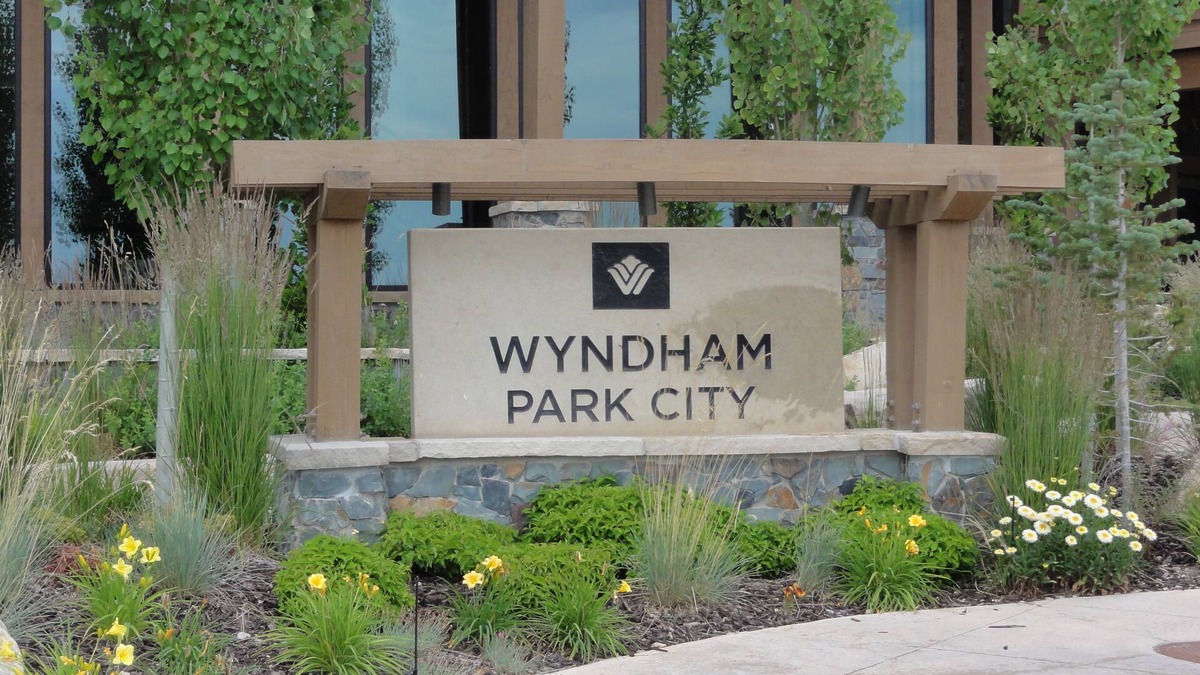 Park City Resort | Wyndham Park City for Christmas 2025 Ski In - Ski Out