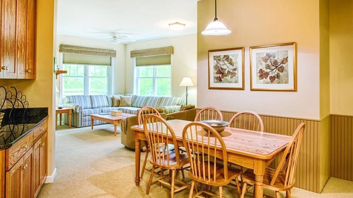 Jeffersonville Condo | Wyndham Smugglers' Notch | Studio Suite