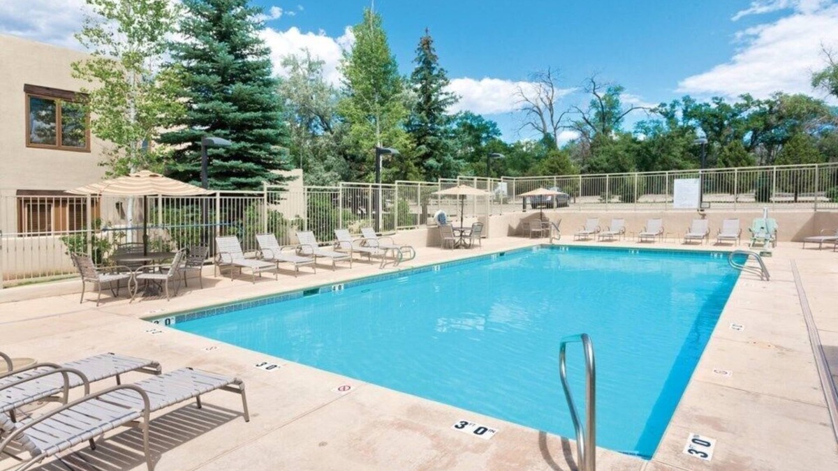 Taos Apartment | Wyndham Taos - Stunning Studio
