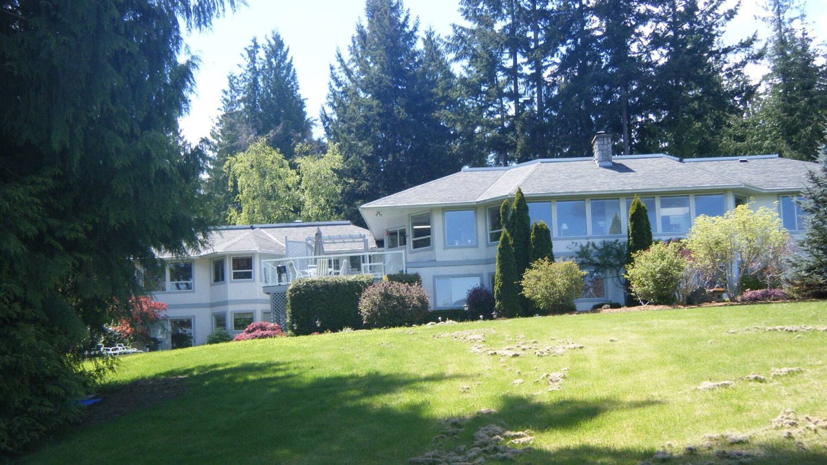 Cobble Hill House | Xanadu 1 Suite - 2 bedroom Luxury on 11 private acres