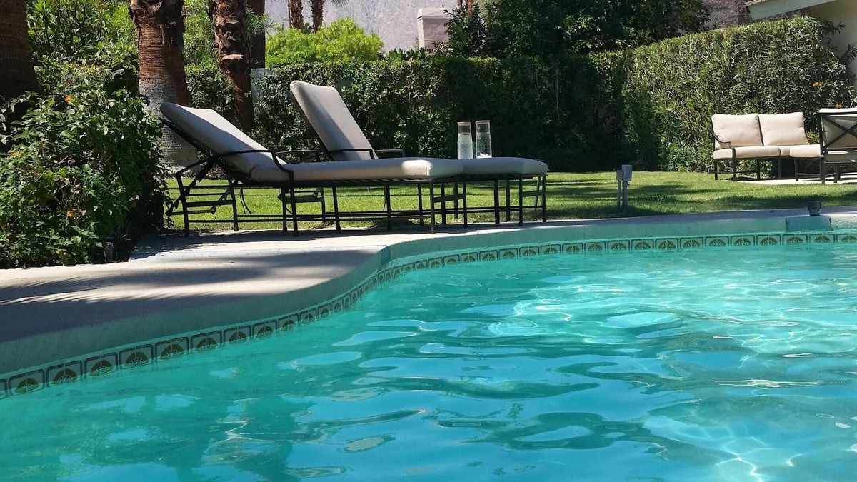 Araby House | Xanadu is our Palm Springs Oasis. No "Pool heating" charges