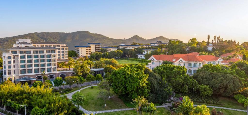 Huli Hotel | Xiamen C&D Hotel-Free Welcome Snacks-Oasis Garden