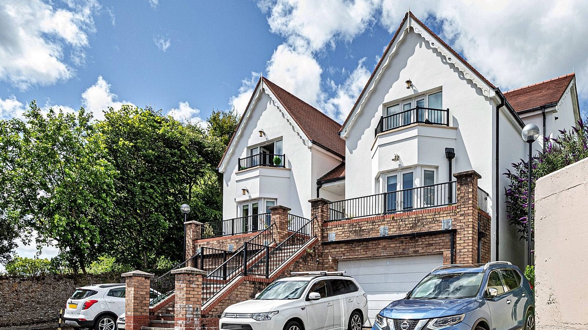Tenby Apartment | Y Lle Hapus