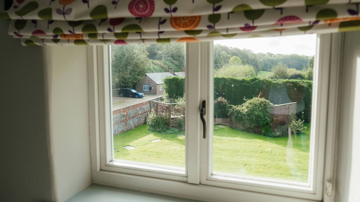 Higher Bockhampton Cottage | Yalbury - Family friendly country cottage