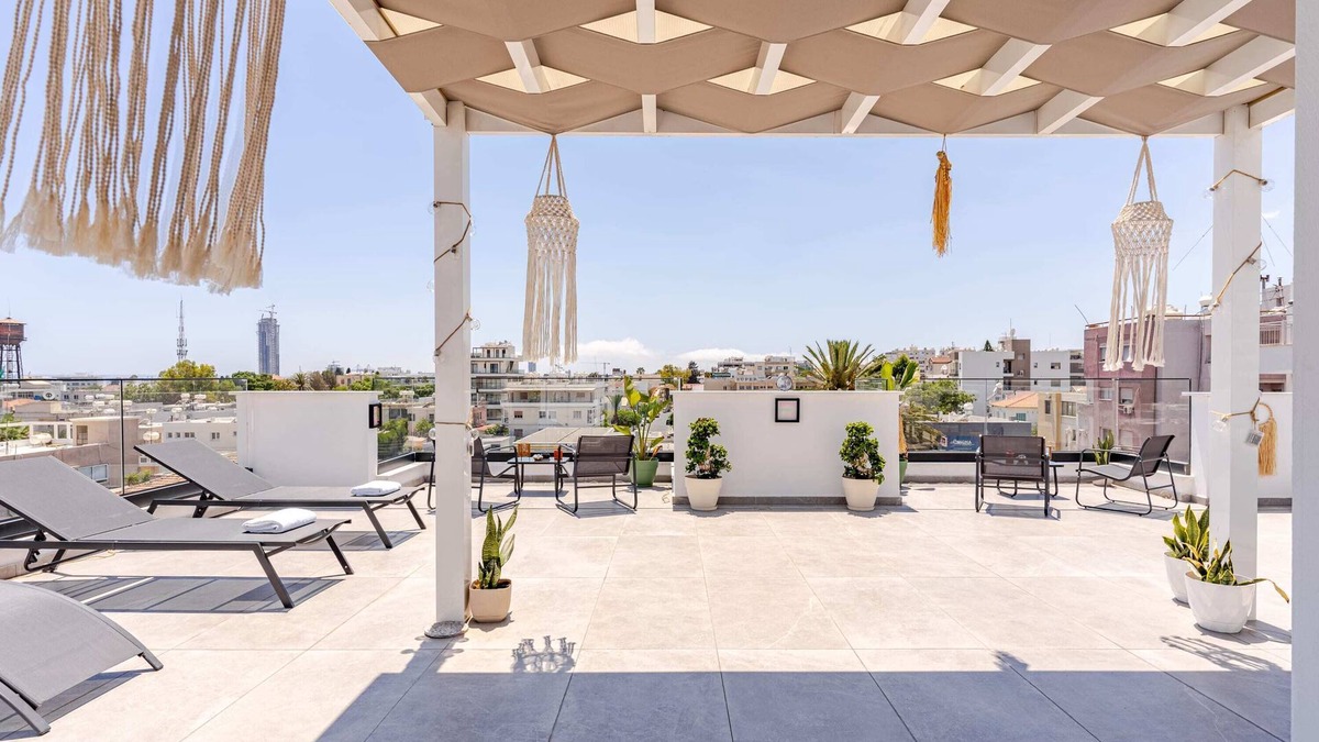Limassol Apartment | YAMAS Urban Living Tidy Studio