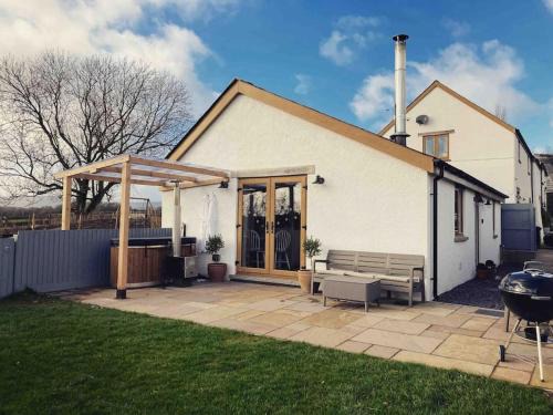 Longtown House | Yarlington Dairy