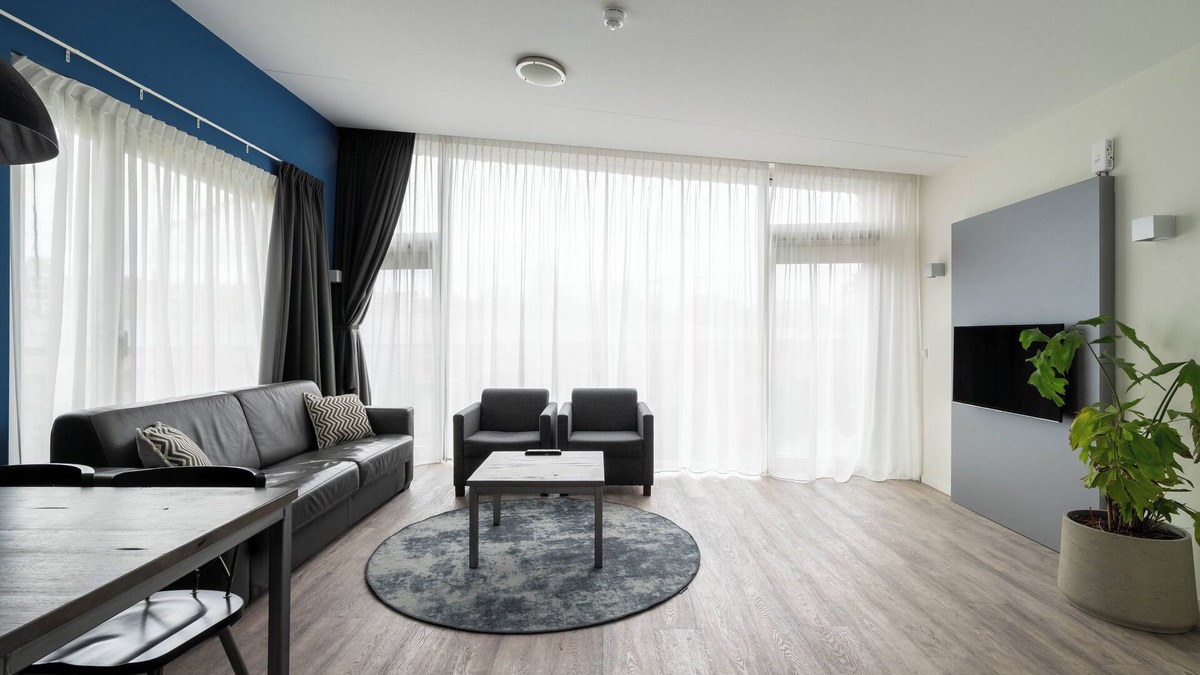 Haarlemmerbuurt Apartment | YAYS Amsterdam Prince Island by Numa