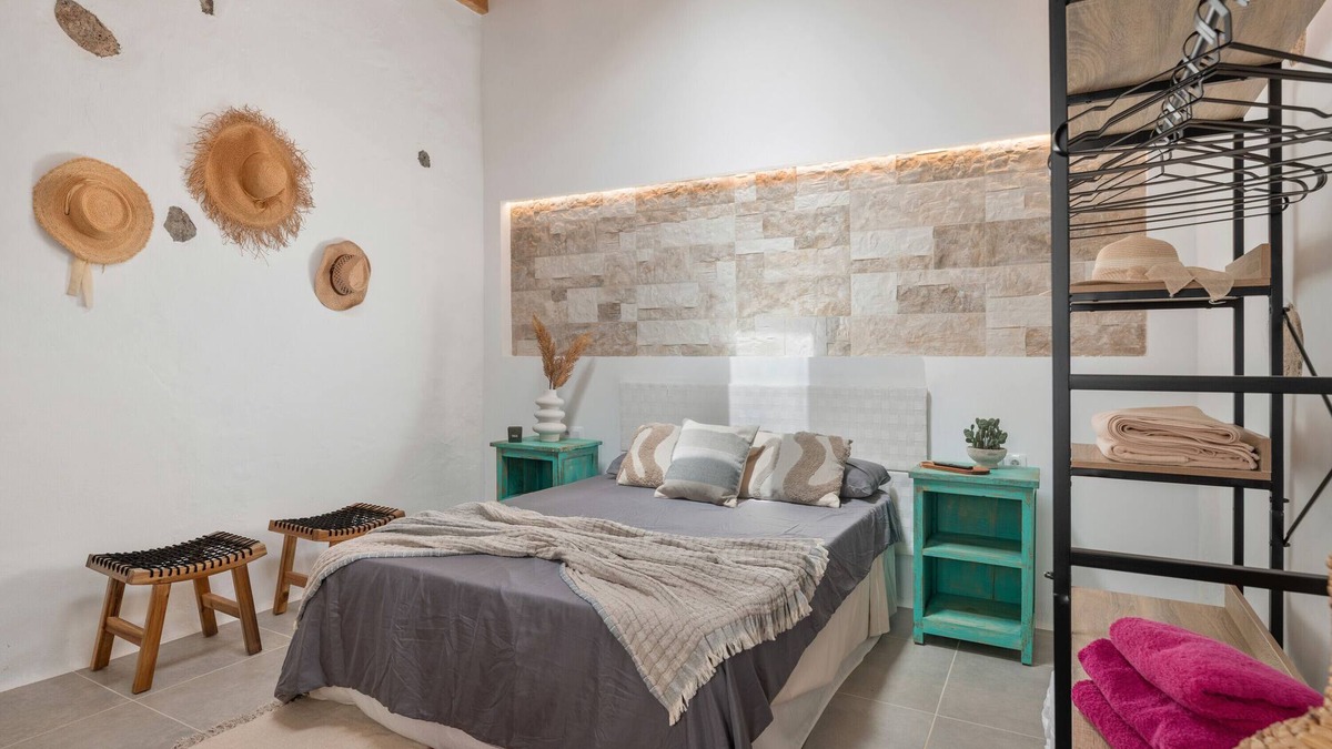 Tabayesco Apartment | 'Ye' Holidays with Shared Pool, Shared Terrace, and Wi-Fi