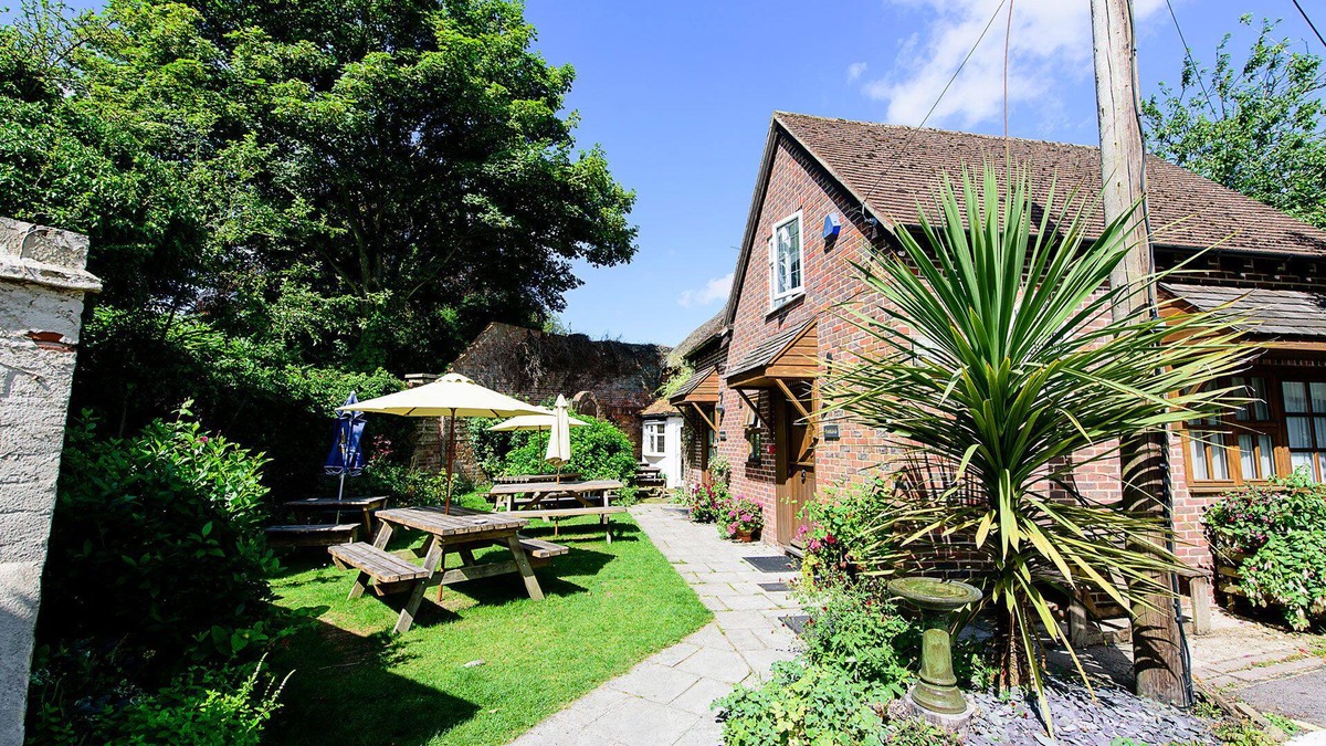 Chieveley Hotel | Ye Olde Red Lion