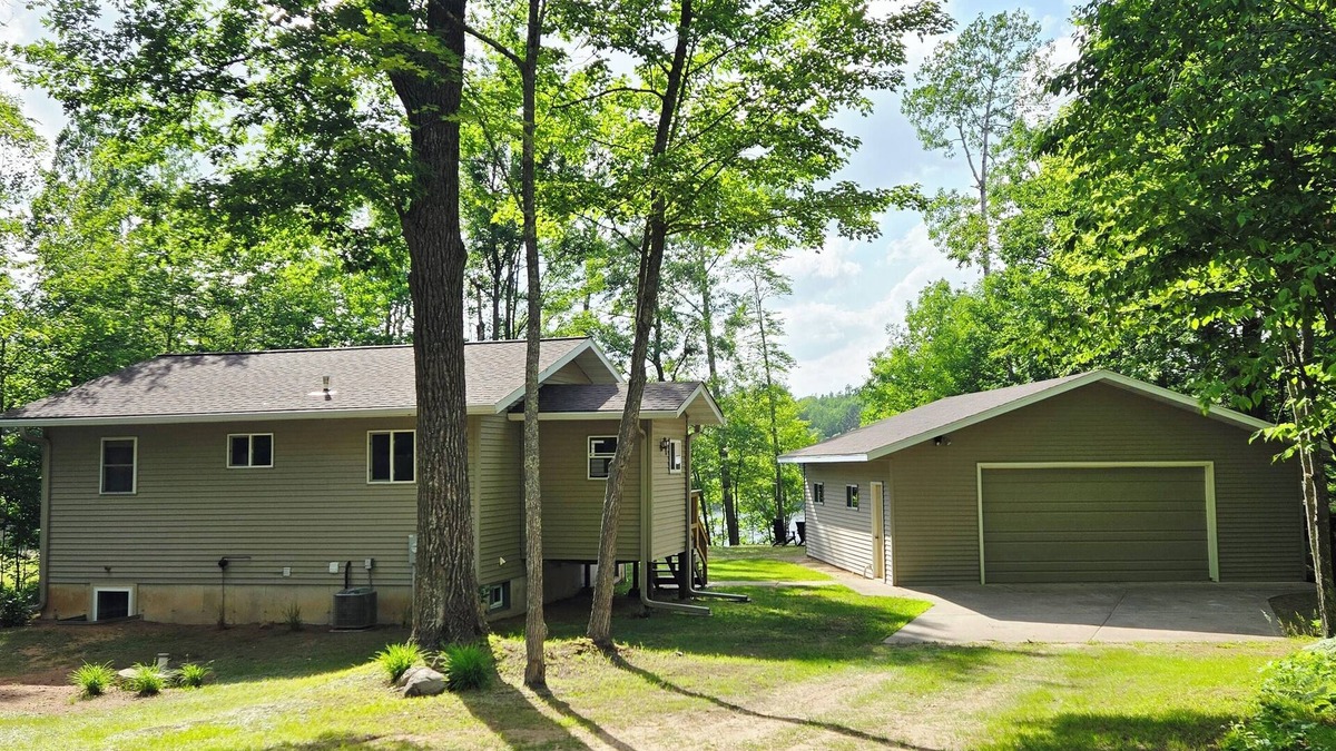 Spooner Cabin | Year Round 2 BR/2BA home on Mystery Lake! Fishing, Boating, ATVing, Campfires!