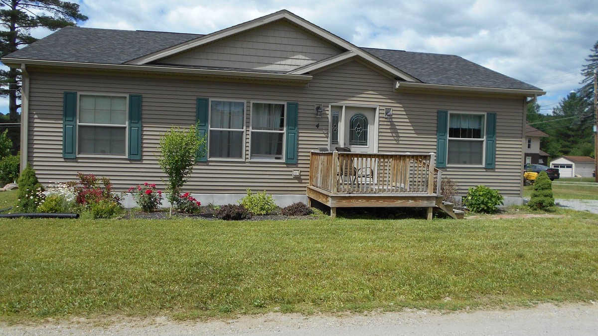 Schroon Lake House | Year Round rental opportunity - One of three rental homes on the property.